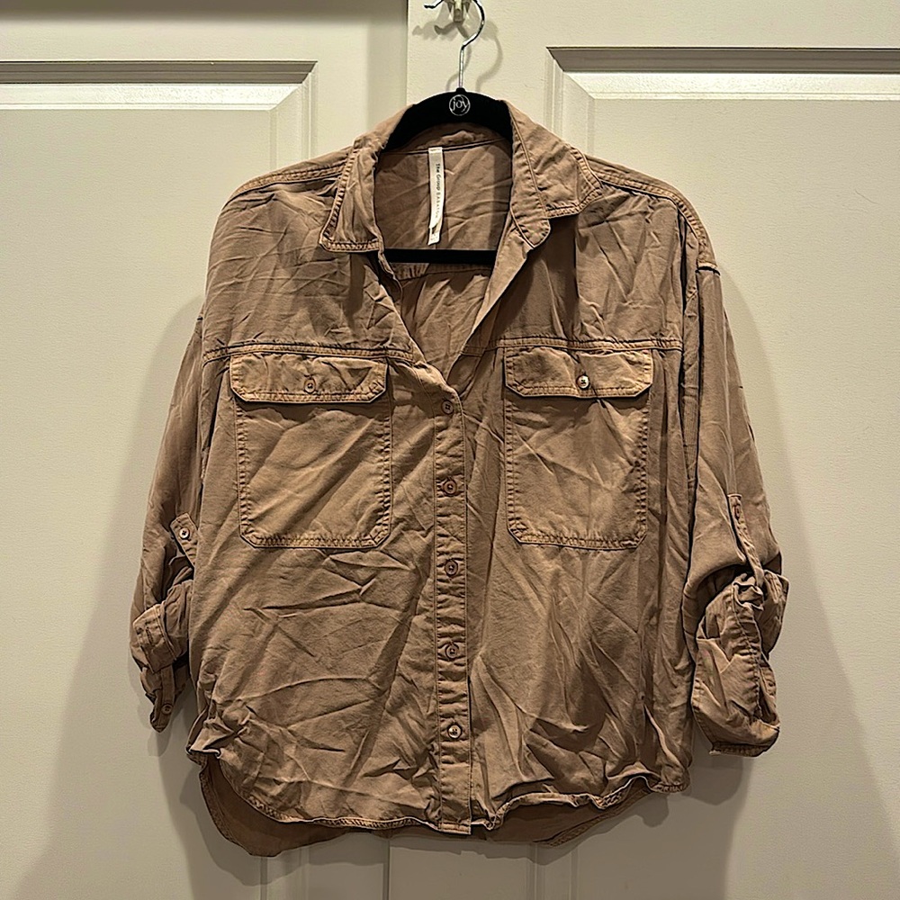 Aritzia khaki button down